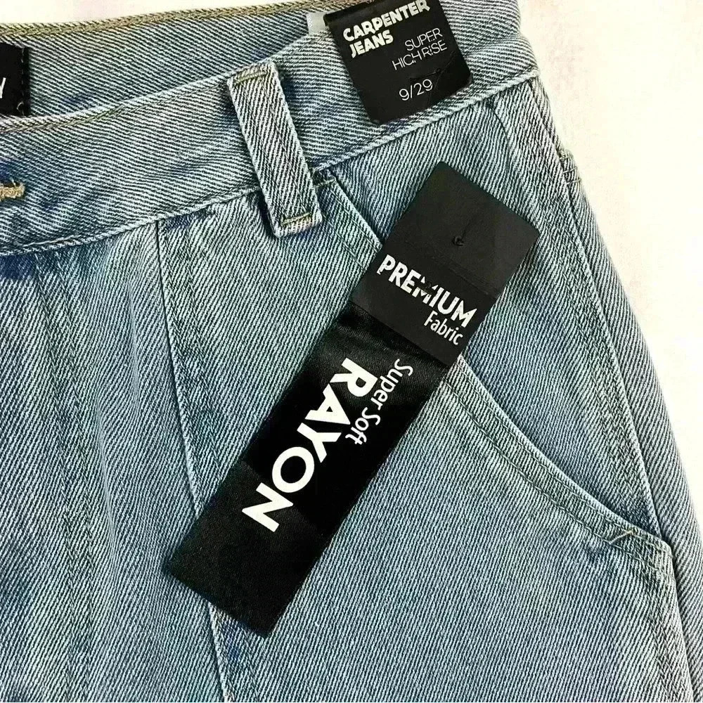 NWT Simple Society Highrise Light Wash Rayon Ankle Carpenter Jeans Size 9/29 - Picture 5 of 16